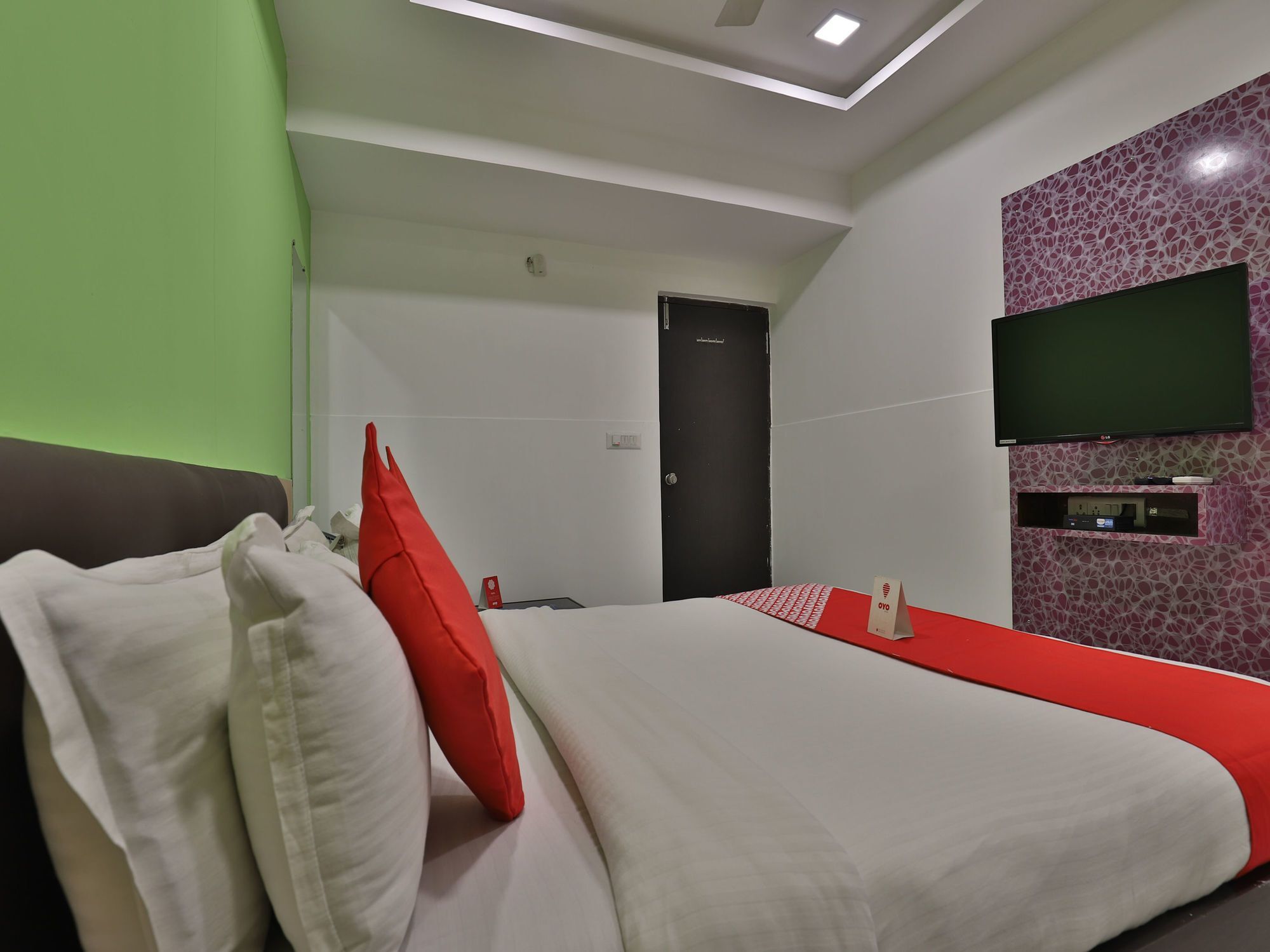 Hotel Hillton Gandhinagar Exterior foto